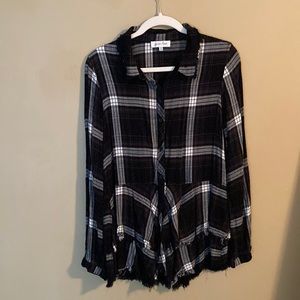 Grace & Lace Tiered Black plaid sz Med